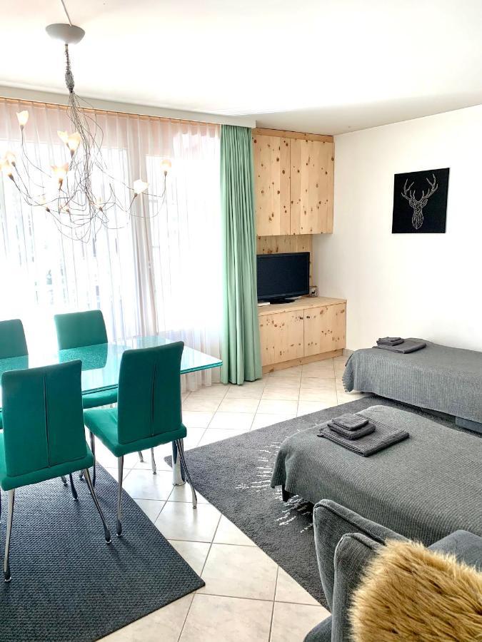 Zentral Bei Kongresshaus, Langlaufloipe, Hallenbad, Garage, Wifi, Voll Ausgestattet - Fewo Gian Davos Extérieur photo