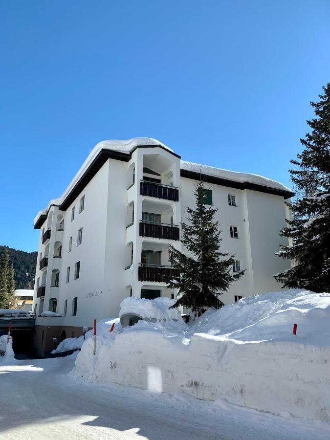 Zentral Bei Kongresshaus, Langlaufloipe, Hallenbad, Garage, Wifi, Voll Ausgestattet - Fewo Gian Davos Extérieur photo