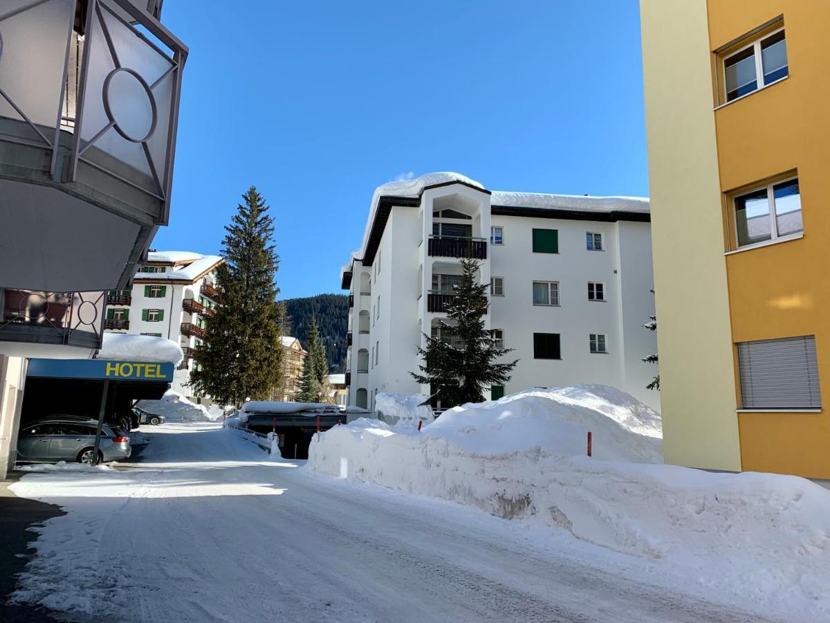 Zentral Bei Kongresshaus, Langlaufloipe, Hallenbad, Garage, Wifi, Voll Ausgestattet - Fewo Gian Davos Extérieur photo